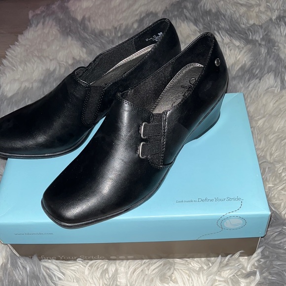 Life Stride Shoes - 8.5W life stride black Linz eloise wedge